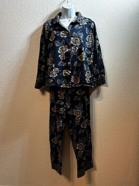 Vera Bradley Floral Pajama Set XL